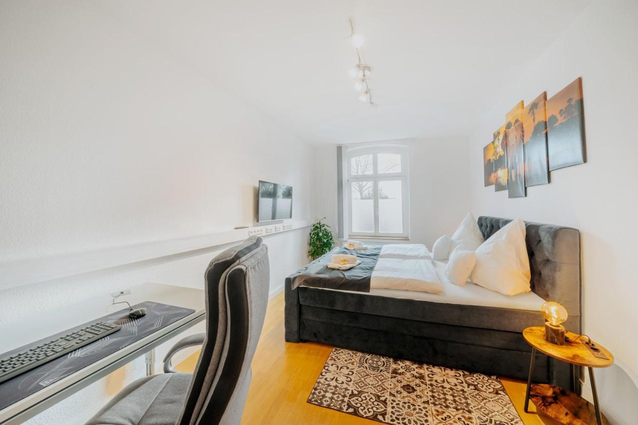 Blissplace 3 Zi Premium Apartment Nahe Getec Arena Mit Kingsize Betten Und Balkon Magdebourg Extérieur photo